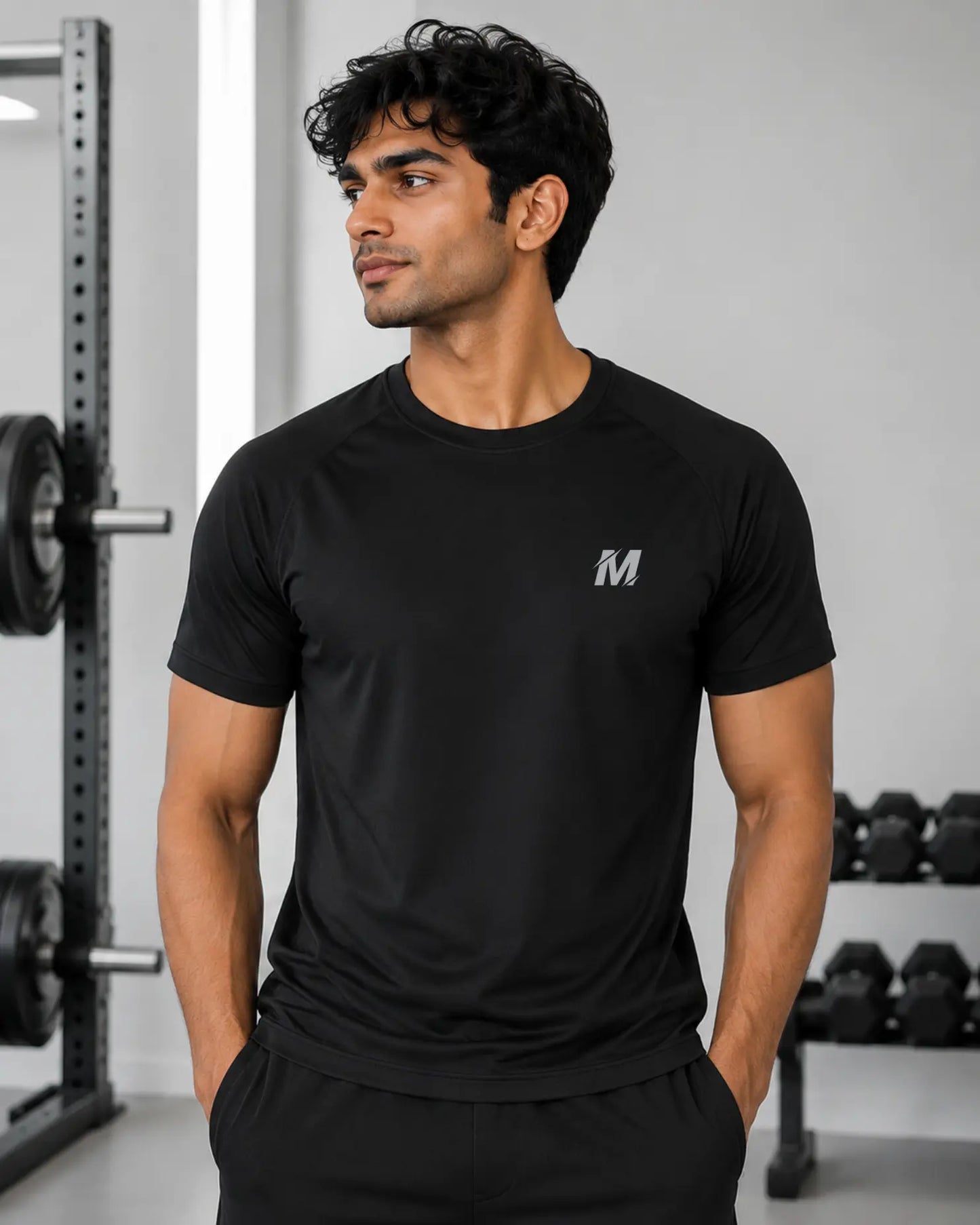 Black T-shirt Meerina By Hinshah